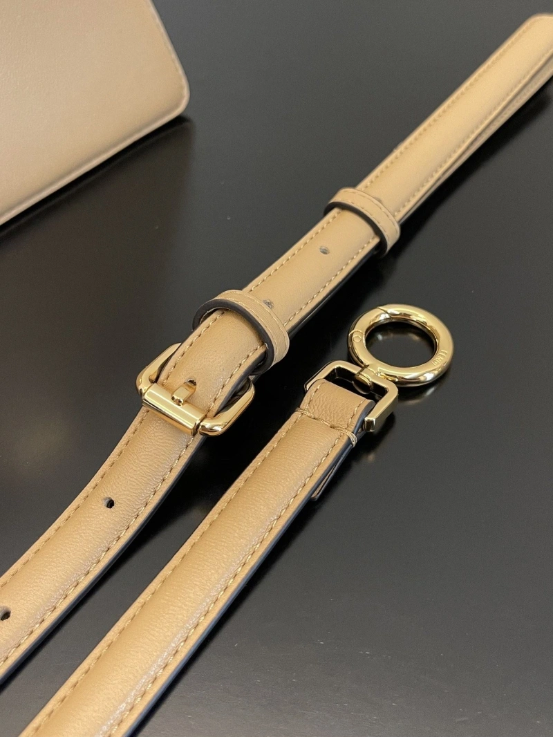 F**di top handle bags 4370-0185