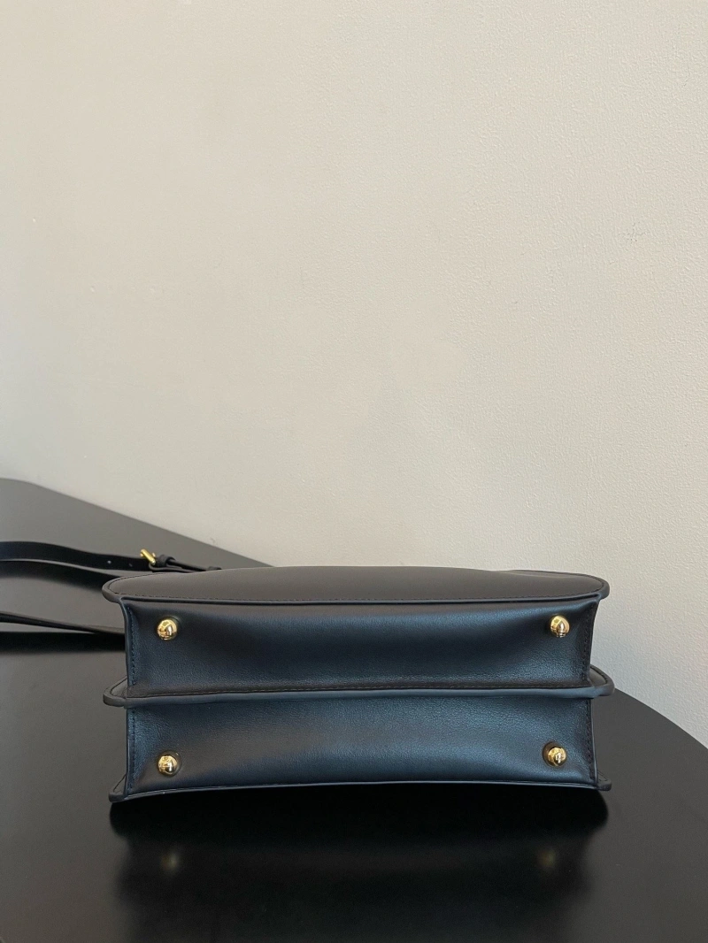 F**di top handle bags 4370-0201