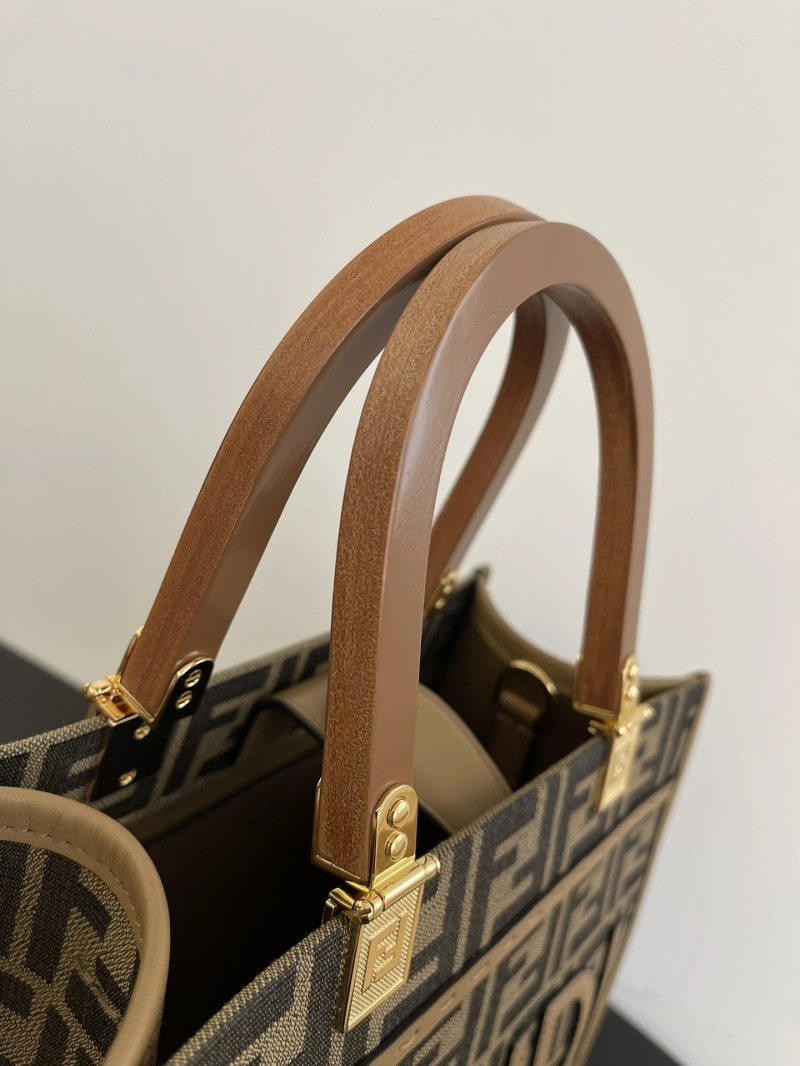 F**di shopping bags 4370-0228