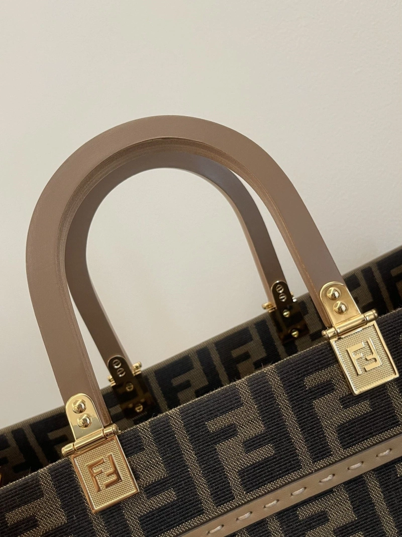 F**di shopping bags 4370-0229