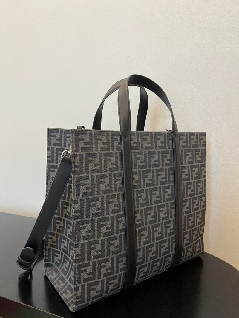 F**di shopping bags 4370-0286