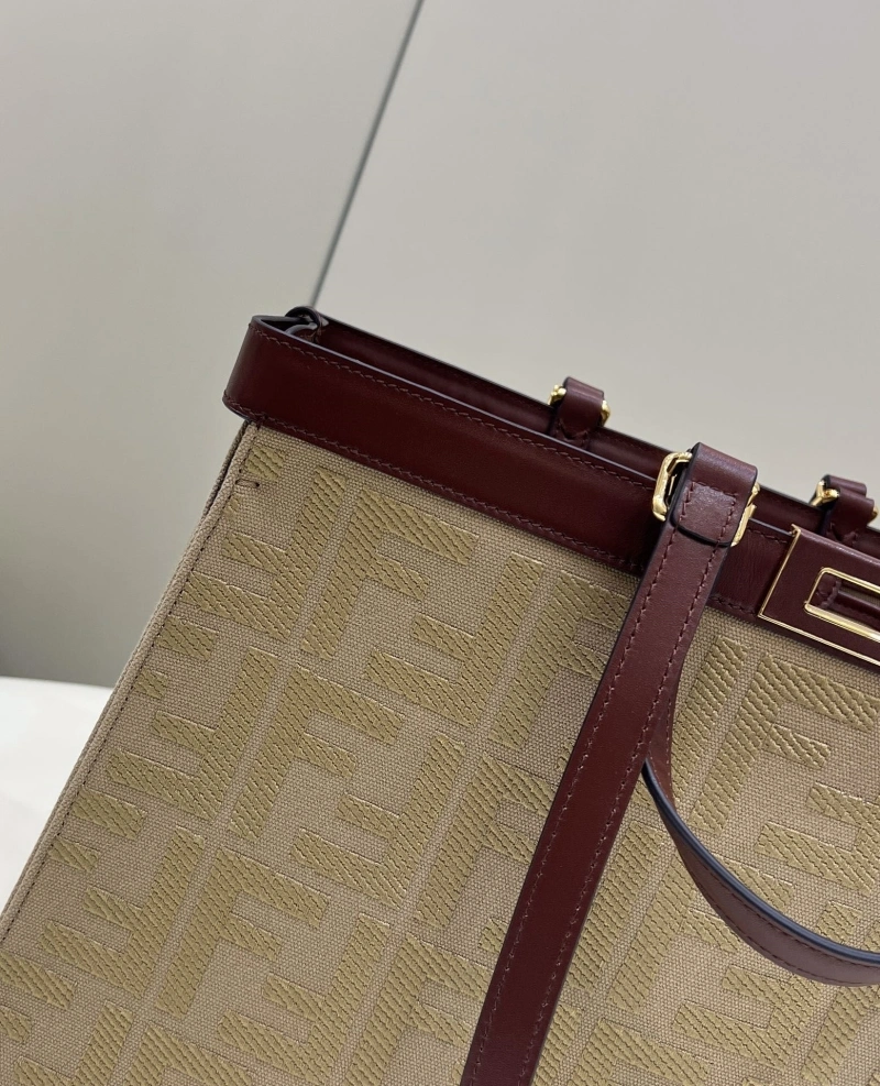 F**di shopping bags 4370-0324