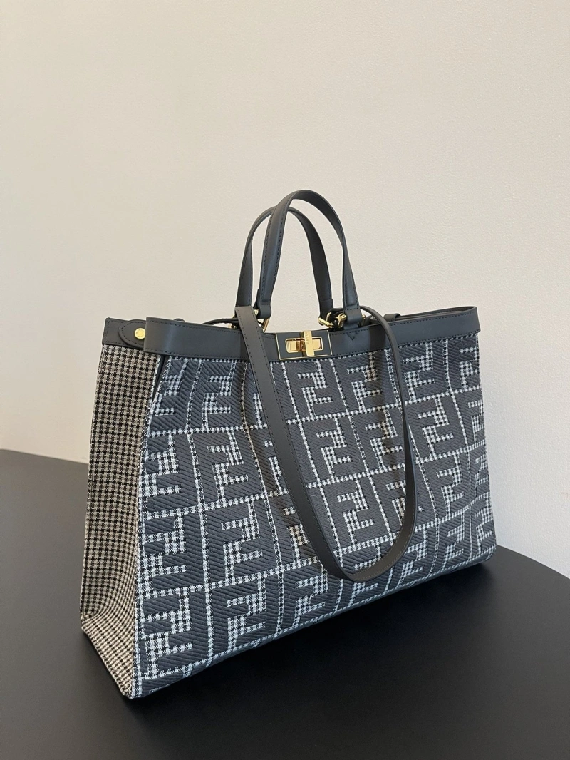 F**di shopping bags 4370-0331