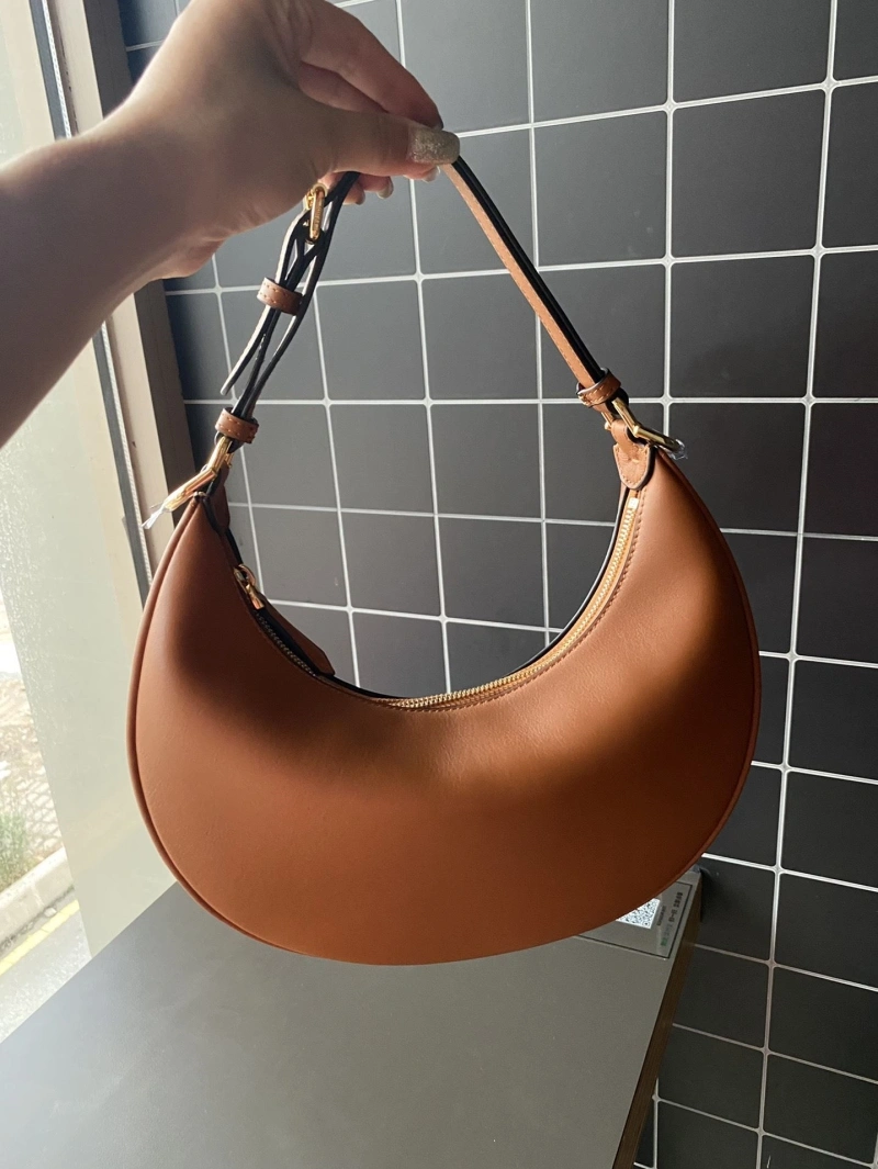F**di top handle bags 4370-0340