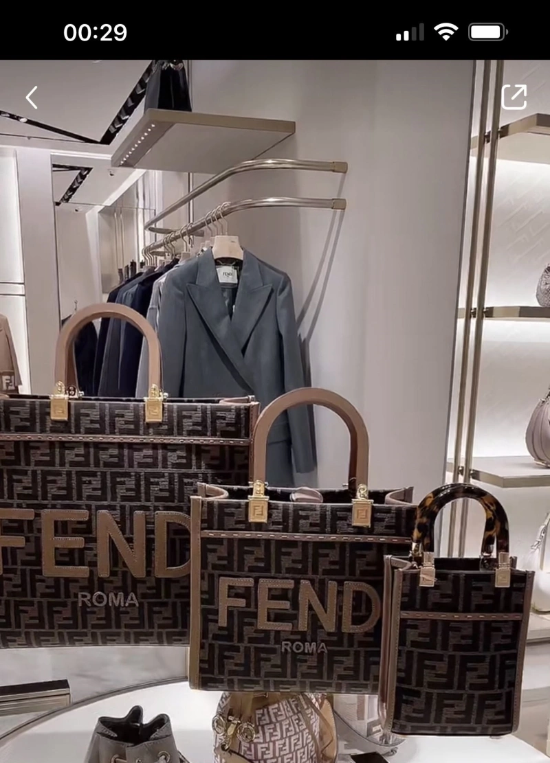 F**di shopping bags 4370-0357