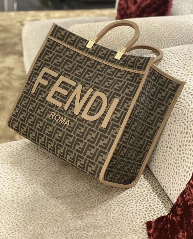 F**di shopping bags 4370-0357