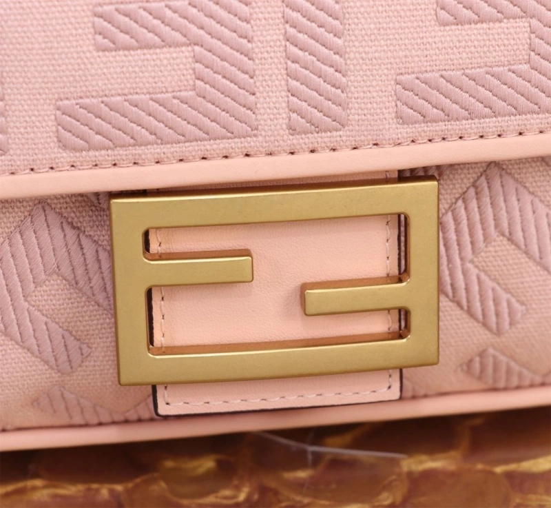 F**di baguette bags 4370-0397