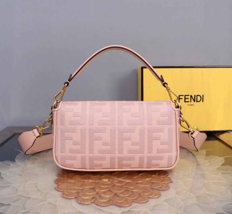F**di baguette bags 4370-0397