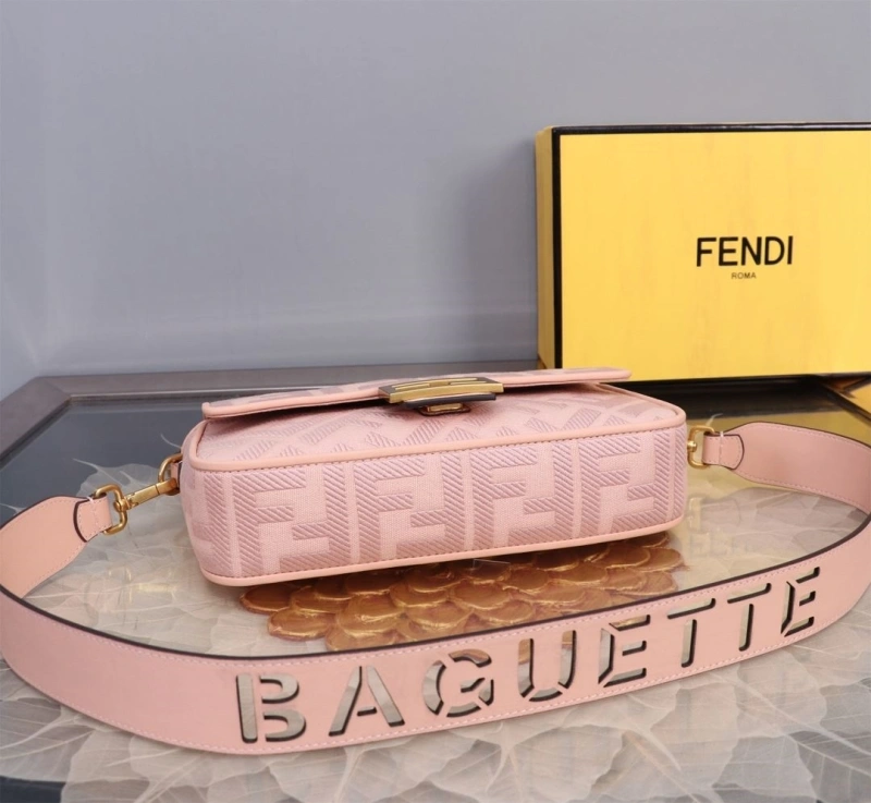 F**di baguette bags 4370-0397