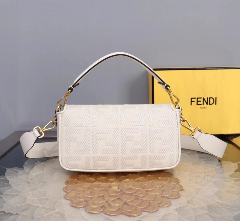 F**di baguette bags 4370-0399