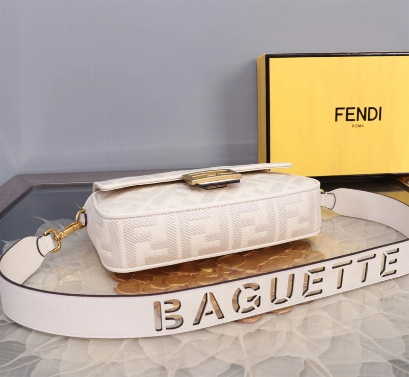 F**di baguette bags 4370-0399