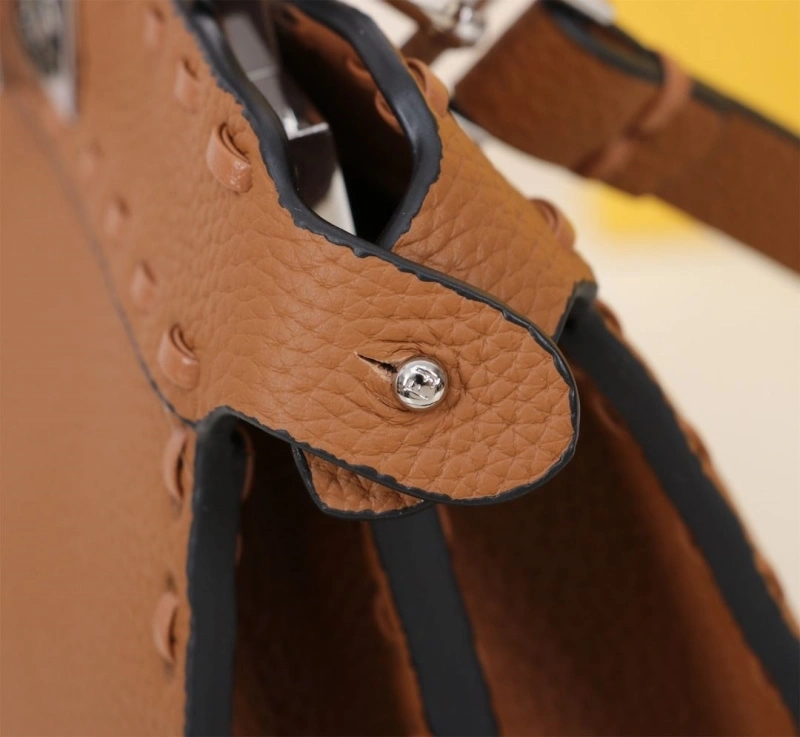 F**di top handle bags 4370-0418