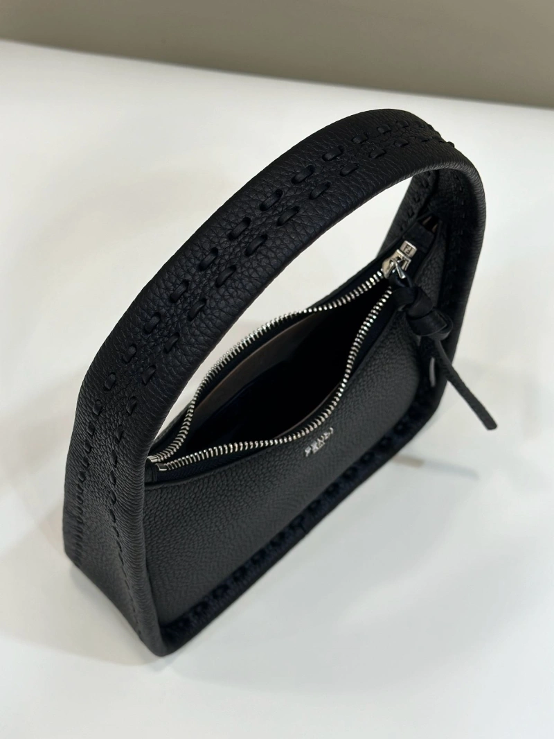 F**di top handle bags 4370-0426