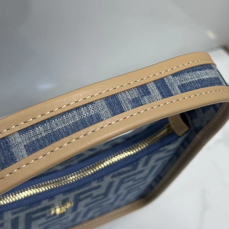F**di top handle bags 4370-0567
