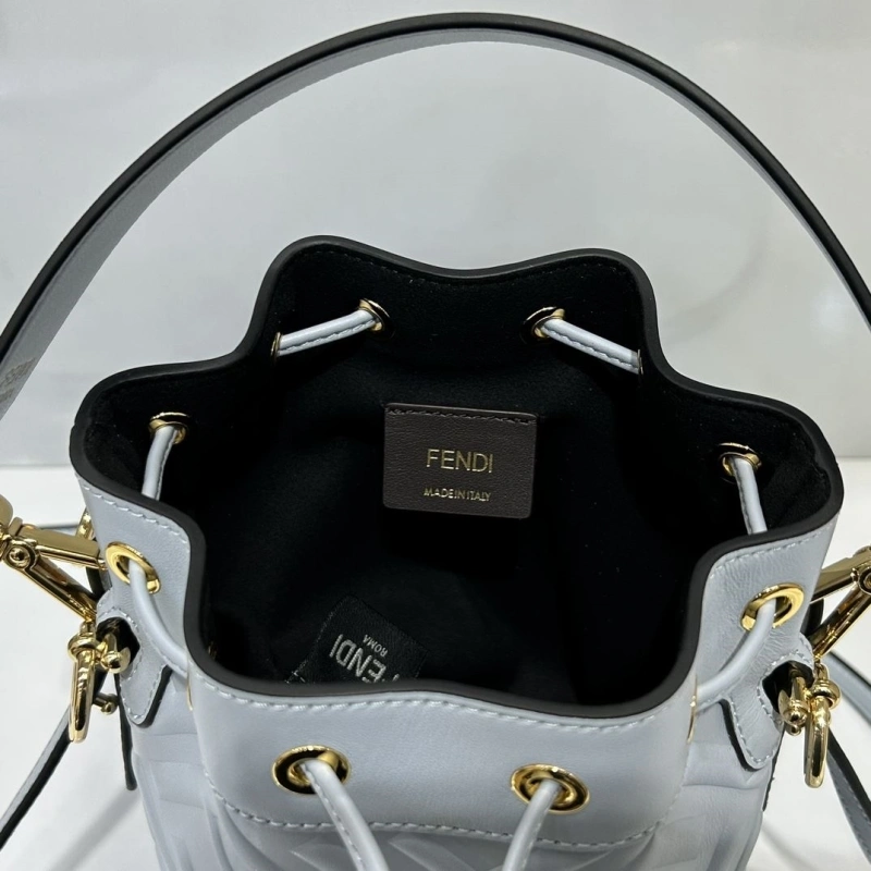 F**di bucket bags 4370-0572