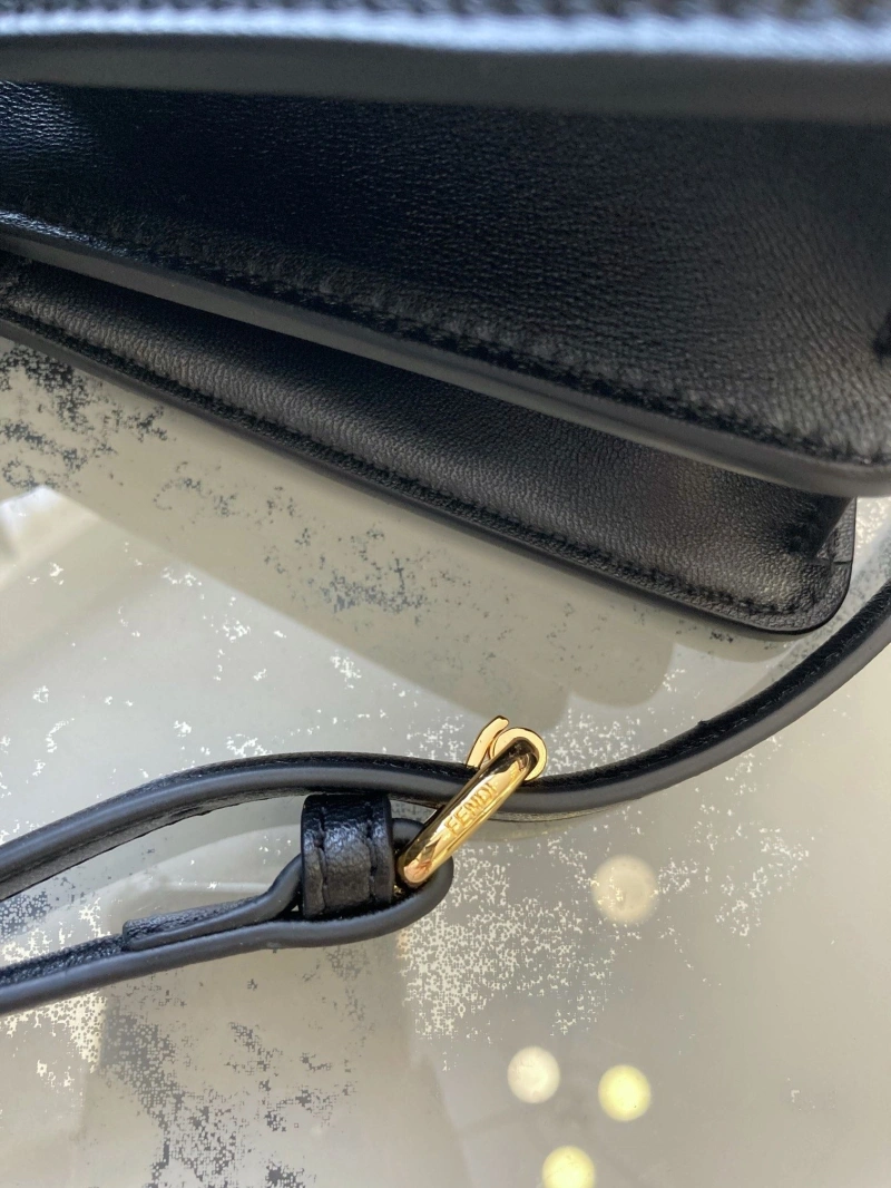 F**di top handle bags 4370-0663