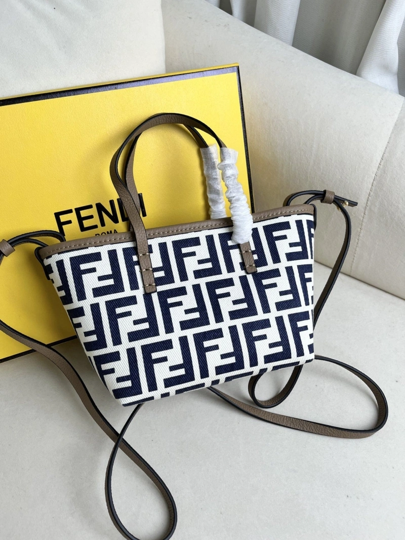 F**di shopping bags 4370-0669