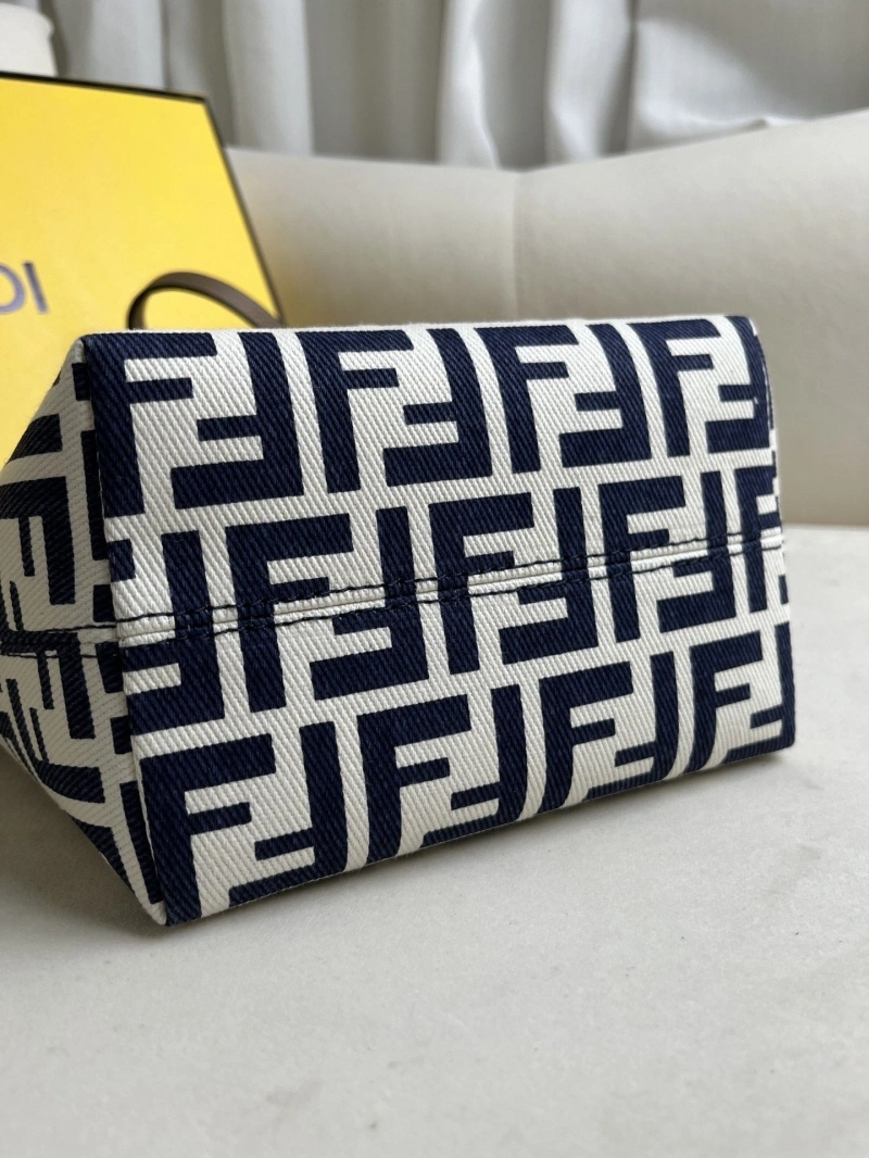 F**di shopping bags 4370-0669