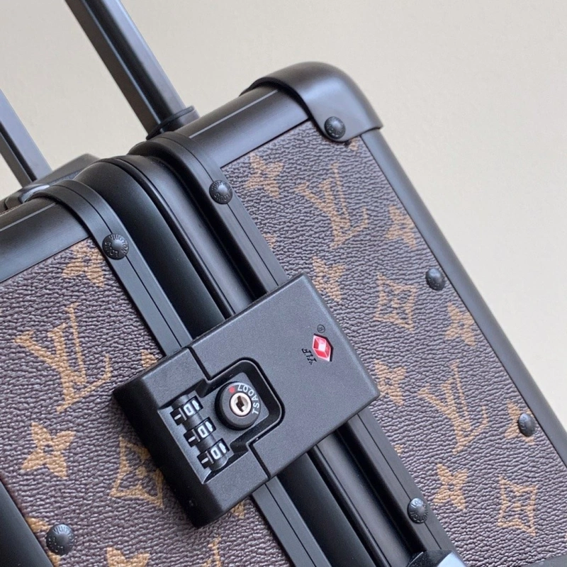 LV Suitcase 4461-0008