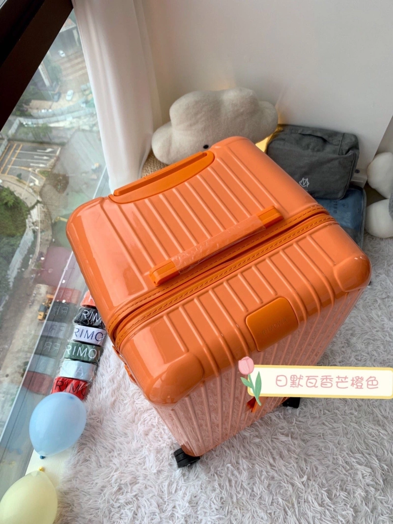 R1m0wa suitcase 4461-0025