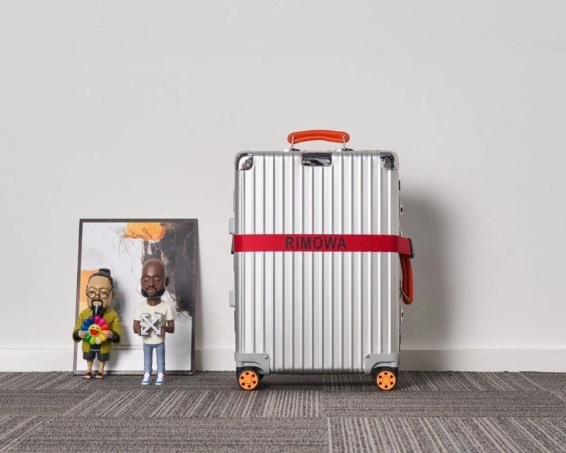 R1m0wa suitcase 4461-0050