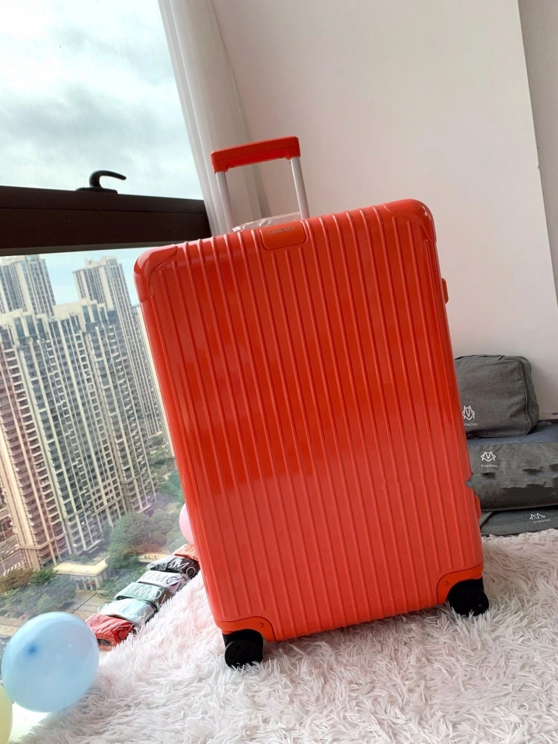 R1m0wa suitcase 4461-0065
