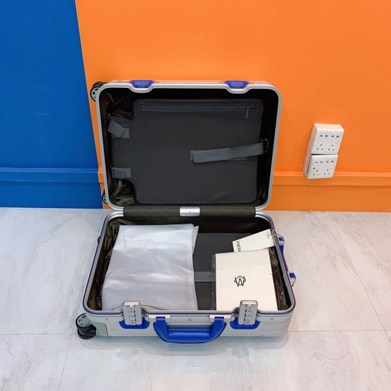 R1m0wa suitcase 4461-0098
