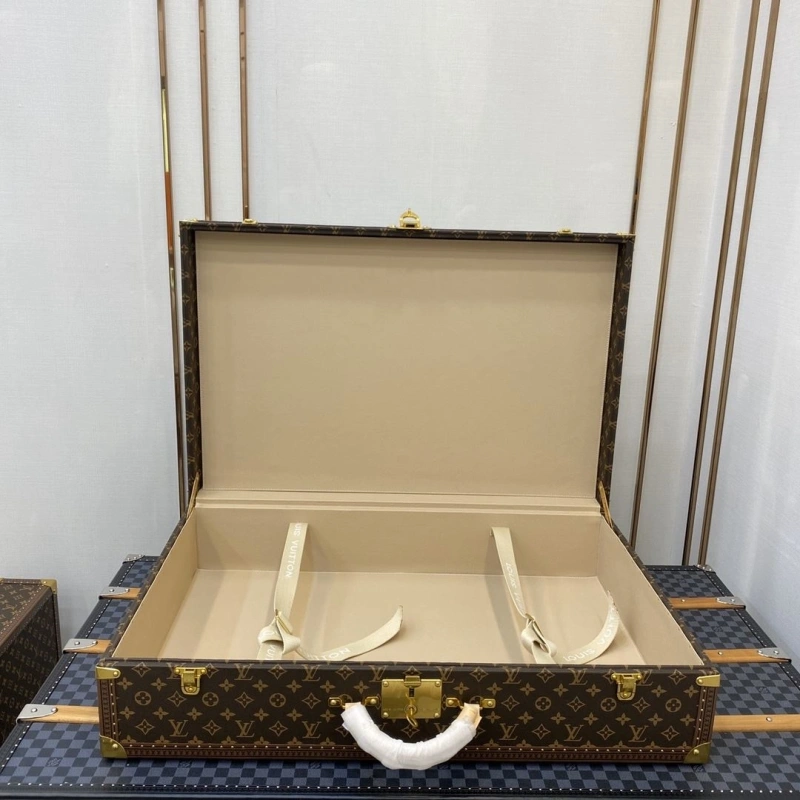 LV Suitcase 4461-0134