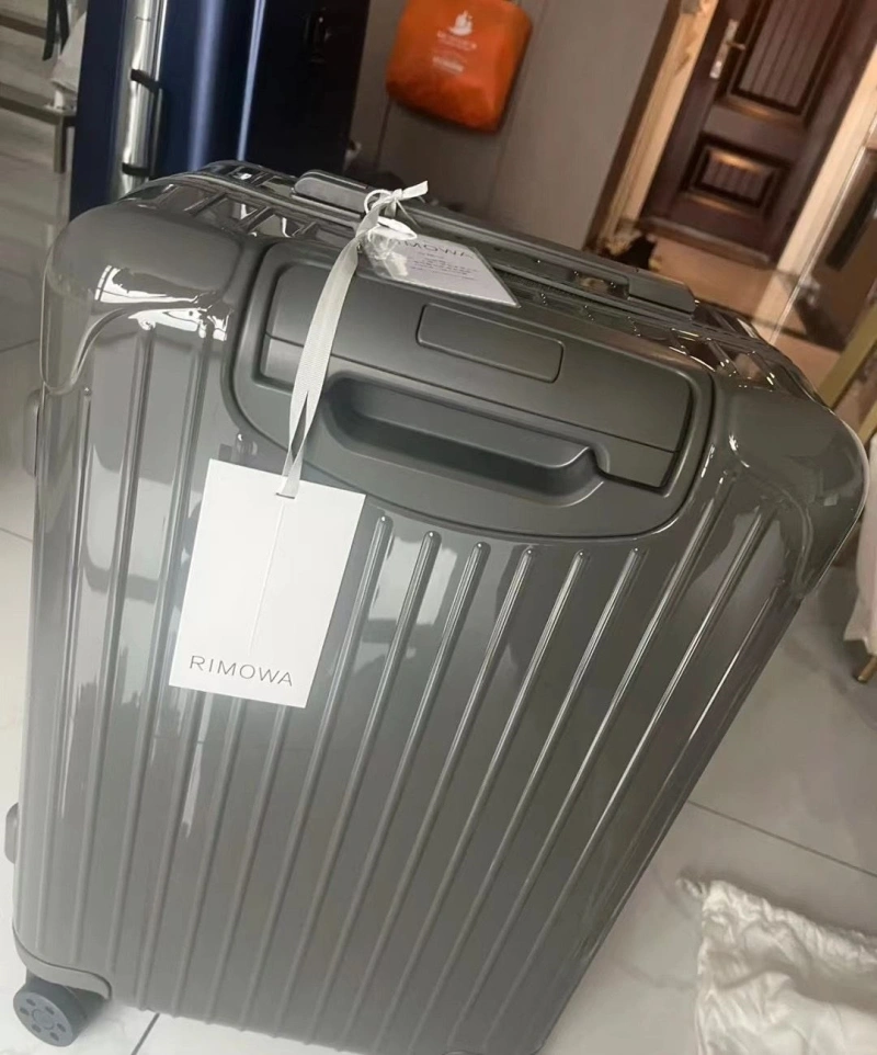 R1m0wa suitcase 4461-0166