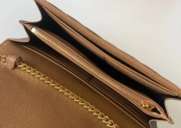 Gvc*1 satchel bags 4837a-0008
