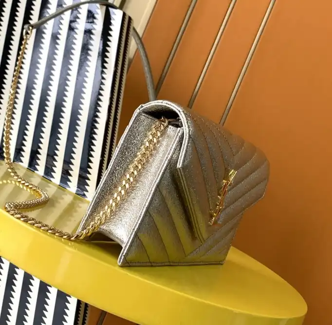 Gvc*1 satchel bags 4837a-0014