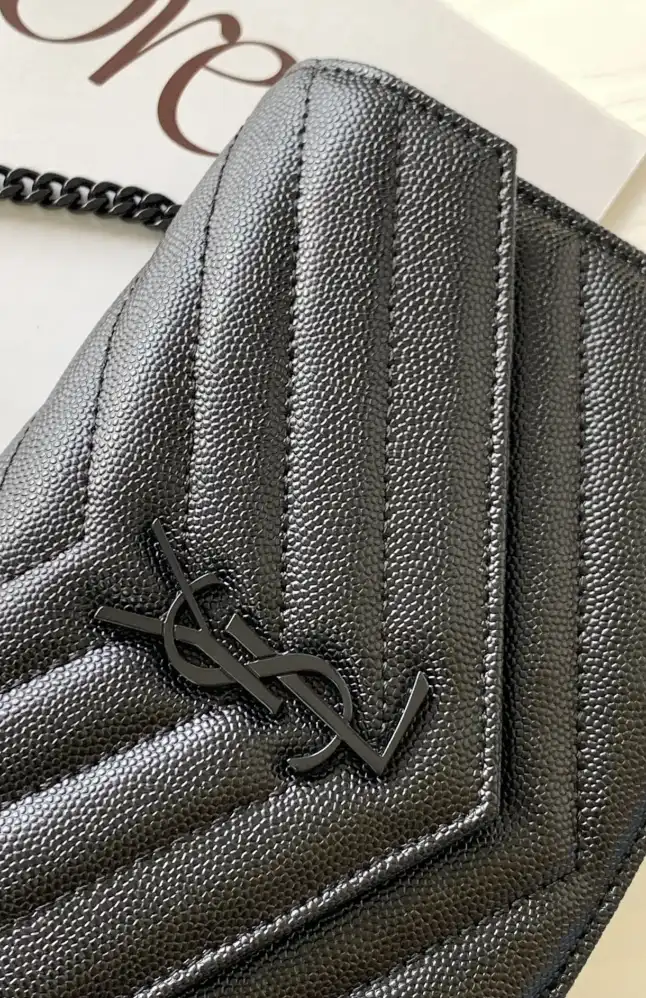 Gvc*1 satchel bags 4837a-0021