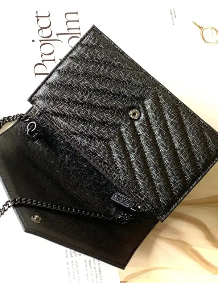 Gvc*1 satchel bags 4837a-0021