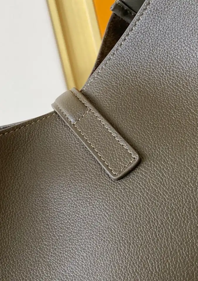 Gvc*1 top handle bags 4837a-0042