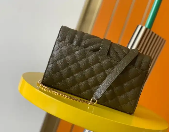 Gvc*1 satchel bags 4837a-0047