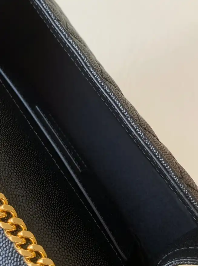 Gvc*1 satchel bags 4837a-0051