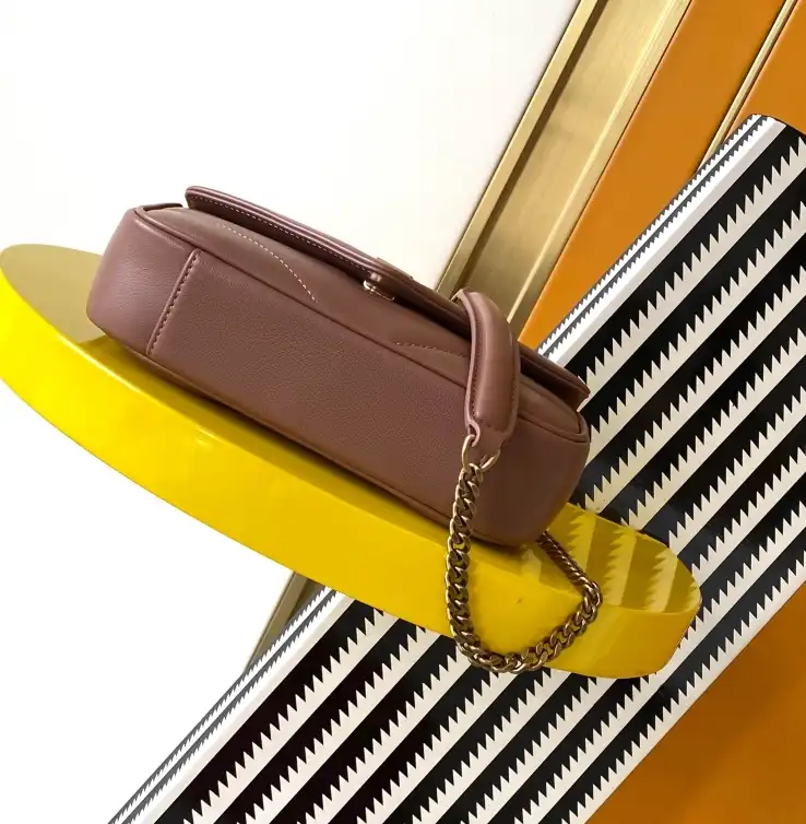 Gvc*1 satchel bags 4837a-0077
