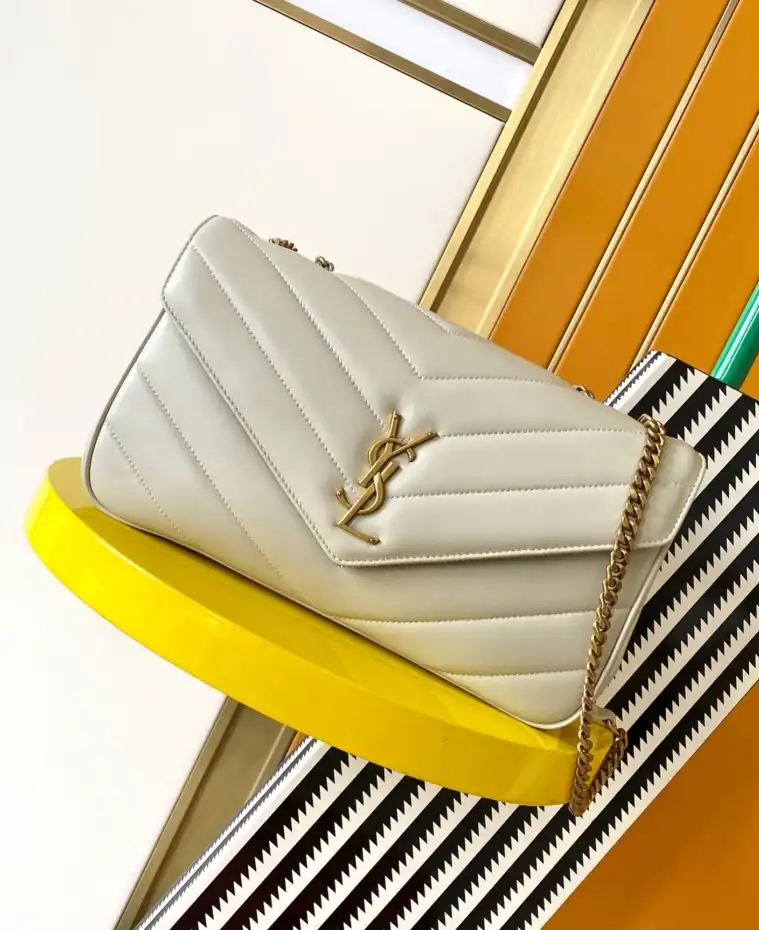 Gvc*1 satchel bags 4837a-0081